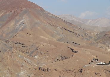 Mining Sites in Jabal al-Saraj.JPG